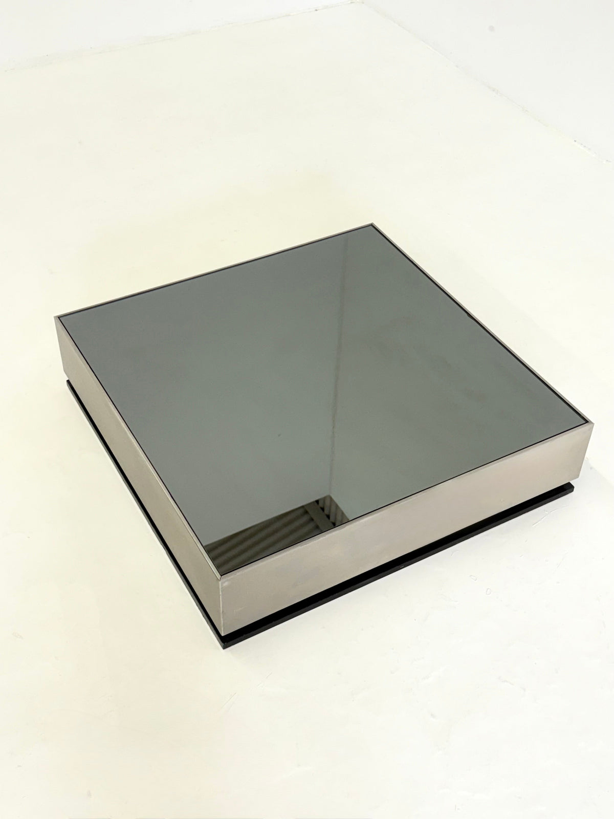 Giovanni Ausenda coffee table NY FORM mirror glass — lifestyle setting