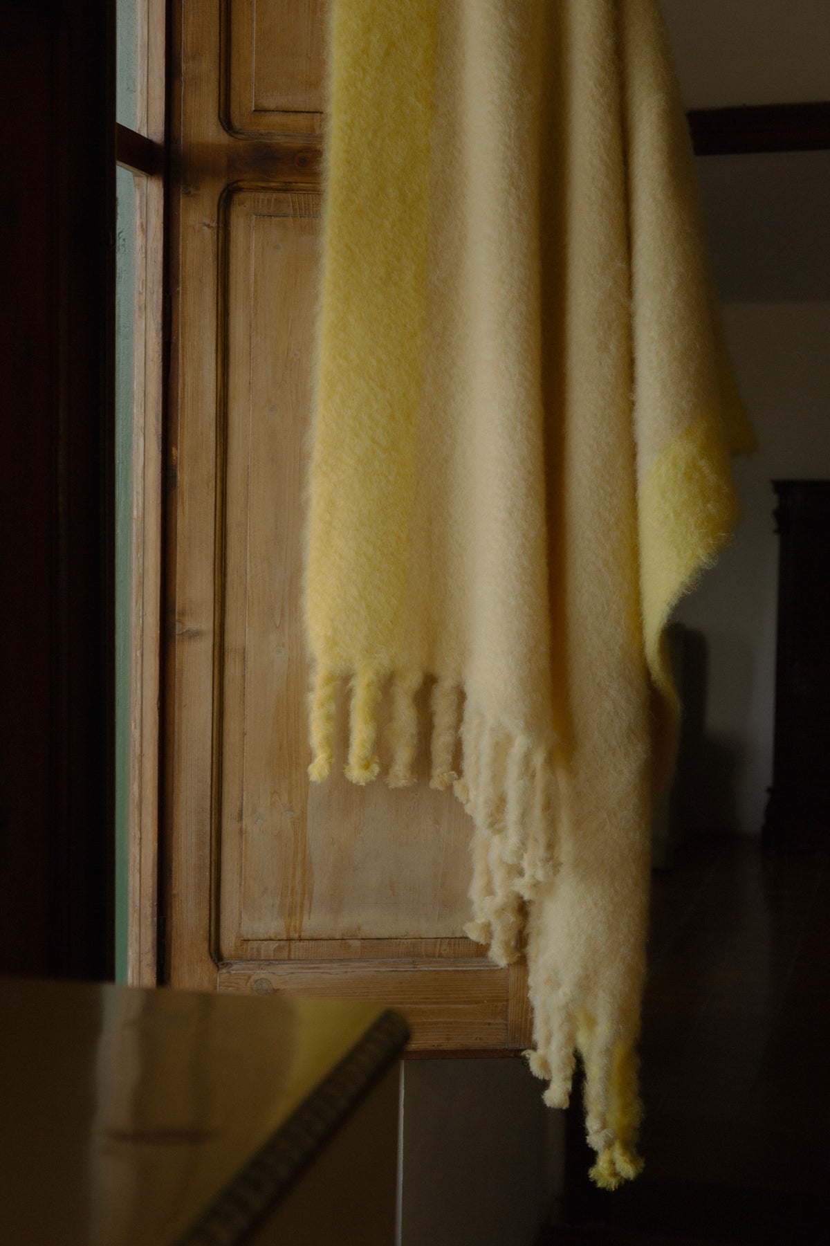 Edition 02 - Brume - Ambre — side angle