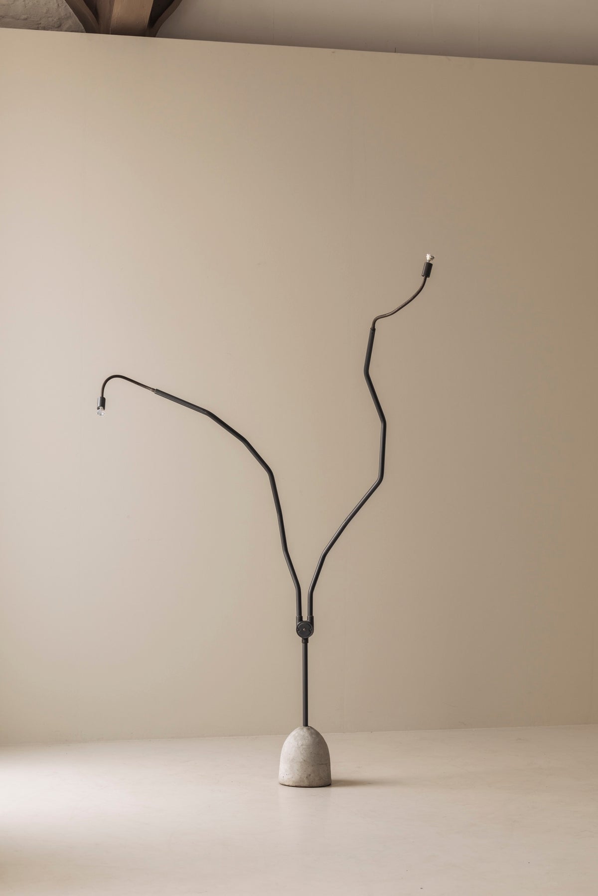 Tree Tops Floor Lamp by Ron Arad for Zeus, 1984 — detail view
