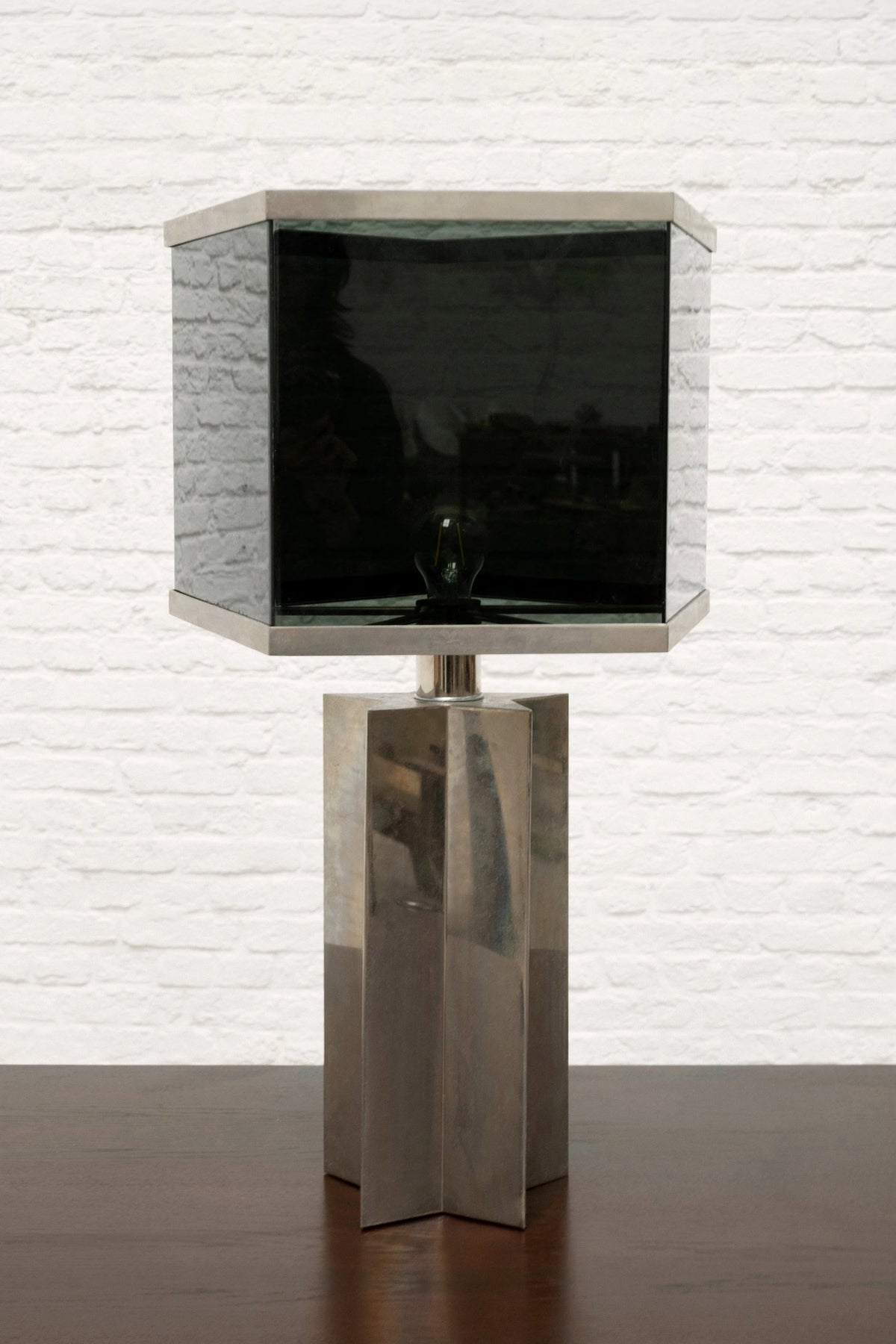 Italian Architectural Table Lamp in Acrylic and Chrome, 1970's — close-up
