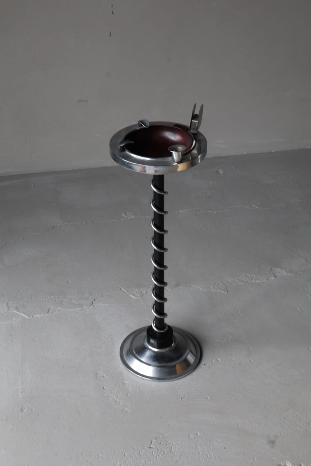 Art Deco Smoker’s Stand by Metawa — Netherlands, 1930s — lifestyle setting