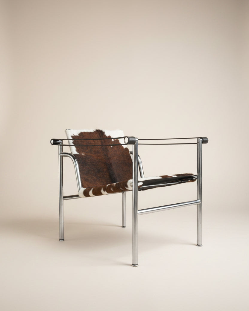 LC1 ponyskin armchair by Le Corbusier et al for Cassina 1980s by Redesignable  | The Oblist