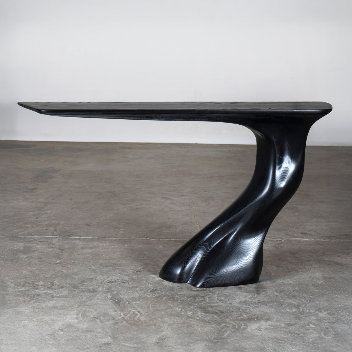 Sculptural Frolic console table in Ash wood by Amorph | The Oblist