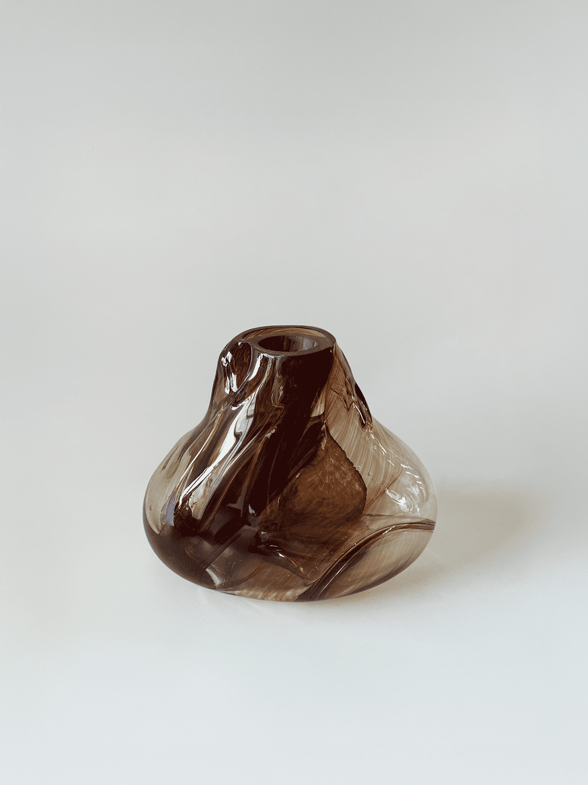 Elara Vase IV by HOMA | The Oblist