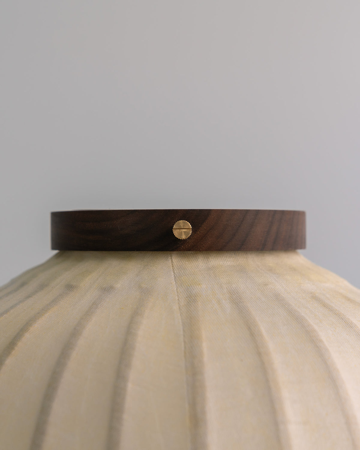 'Lotus Charm' Table lamp — alternate view