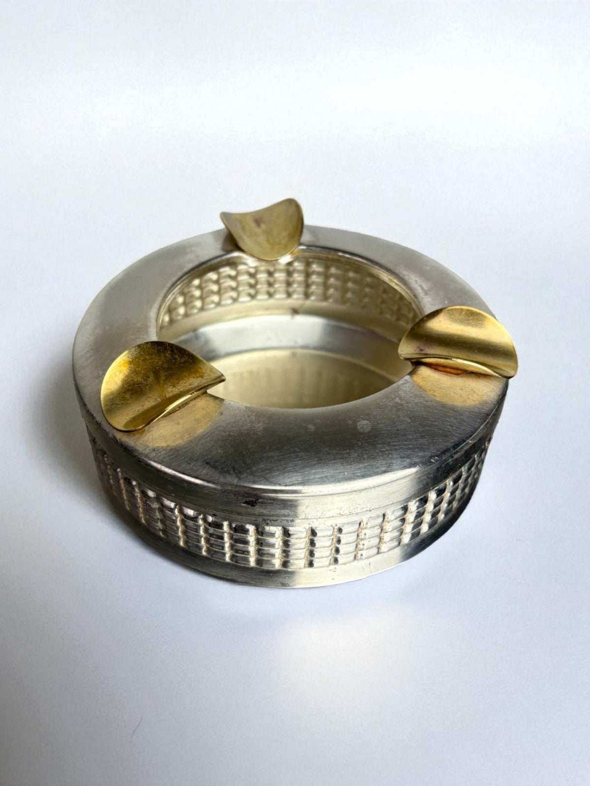 Silver plated ashtray, Maria Pergay's style, France, 1970's — detail view