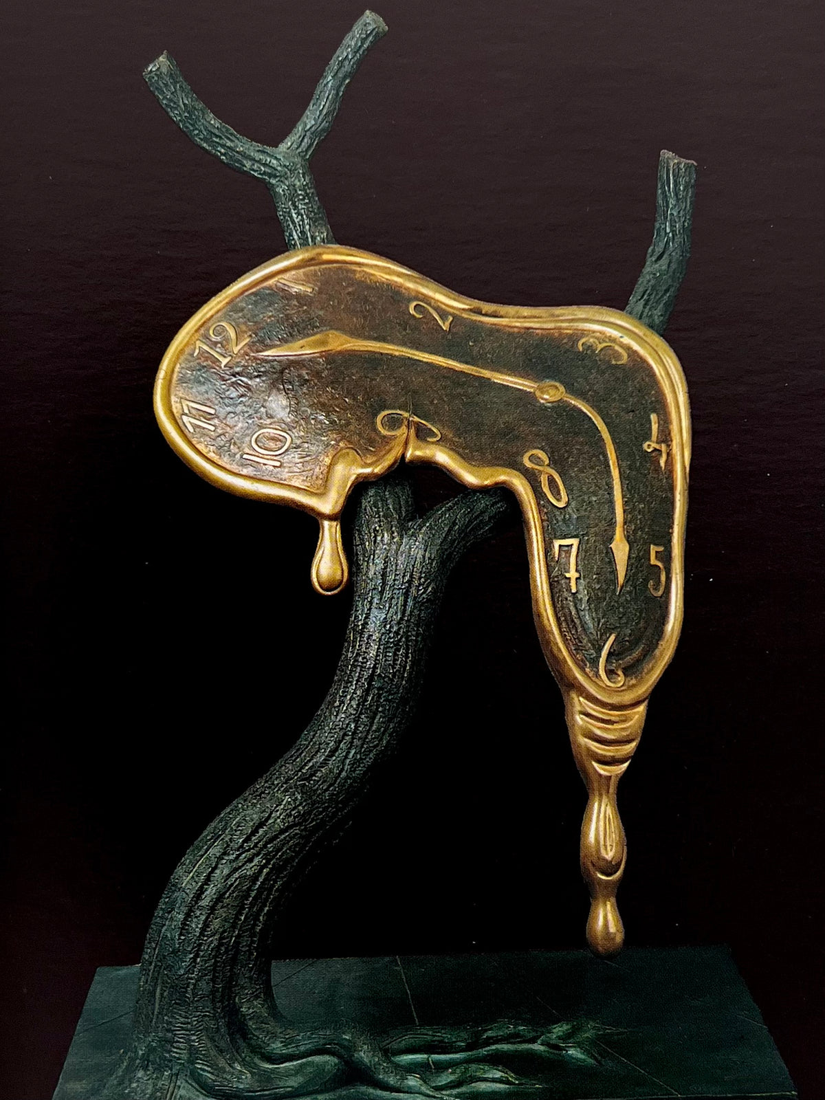 Salvador Dali: Bildhauer und Illustrator, 1994 - Vintage Art Book — in context