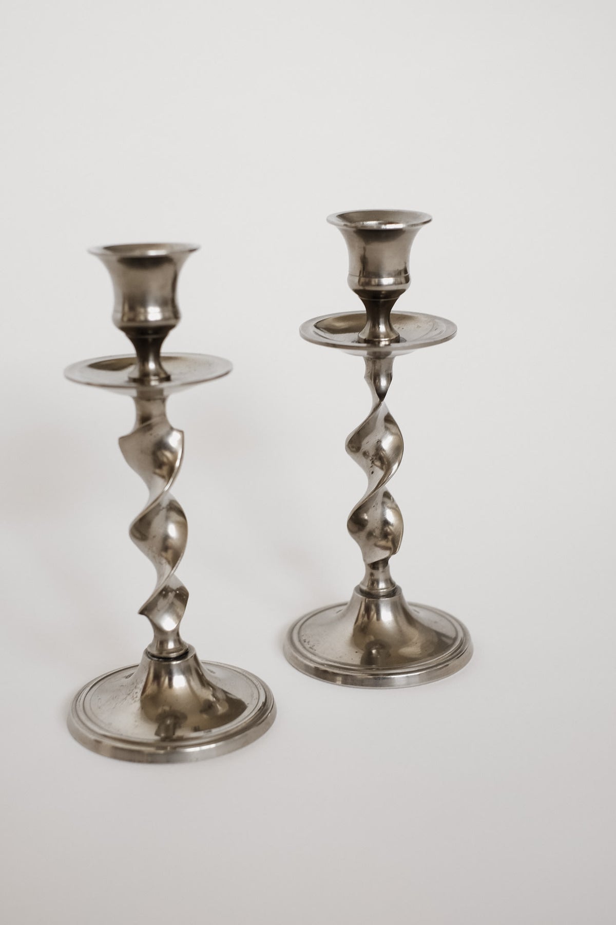 Set of 2 Elegant Vintage Twisted Candlesticks — detail view