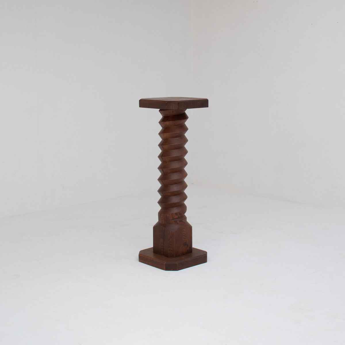 Sculptural Wooden Pillar in Solid Elm with Twisted Geometric Carving — detail view