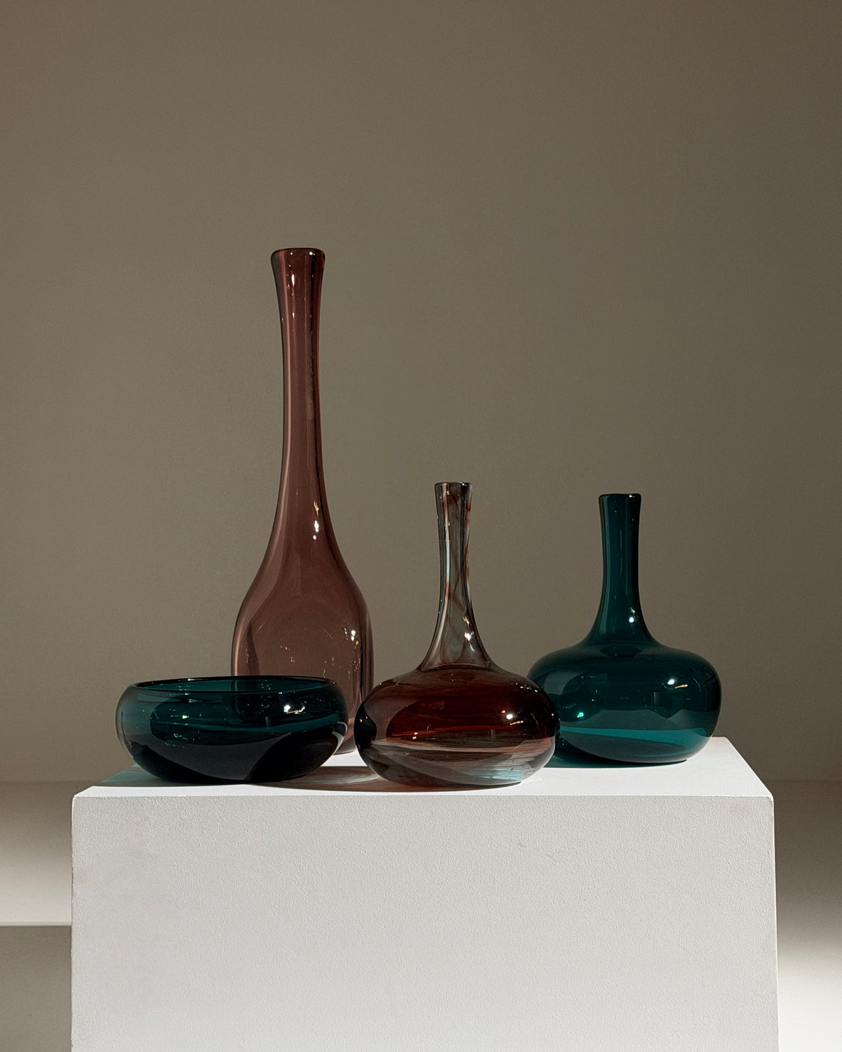 Set of four blown glass pieces, France, 1970.  by Figuresdesign | The Oblist