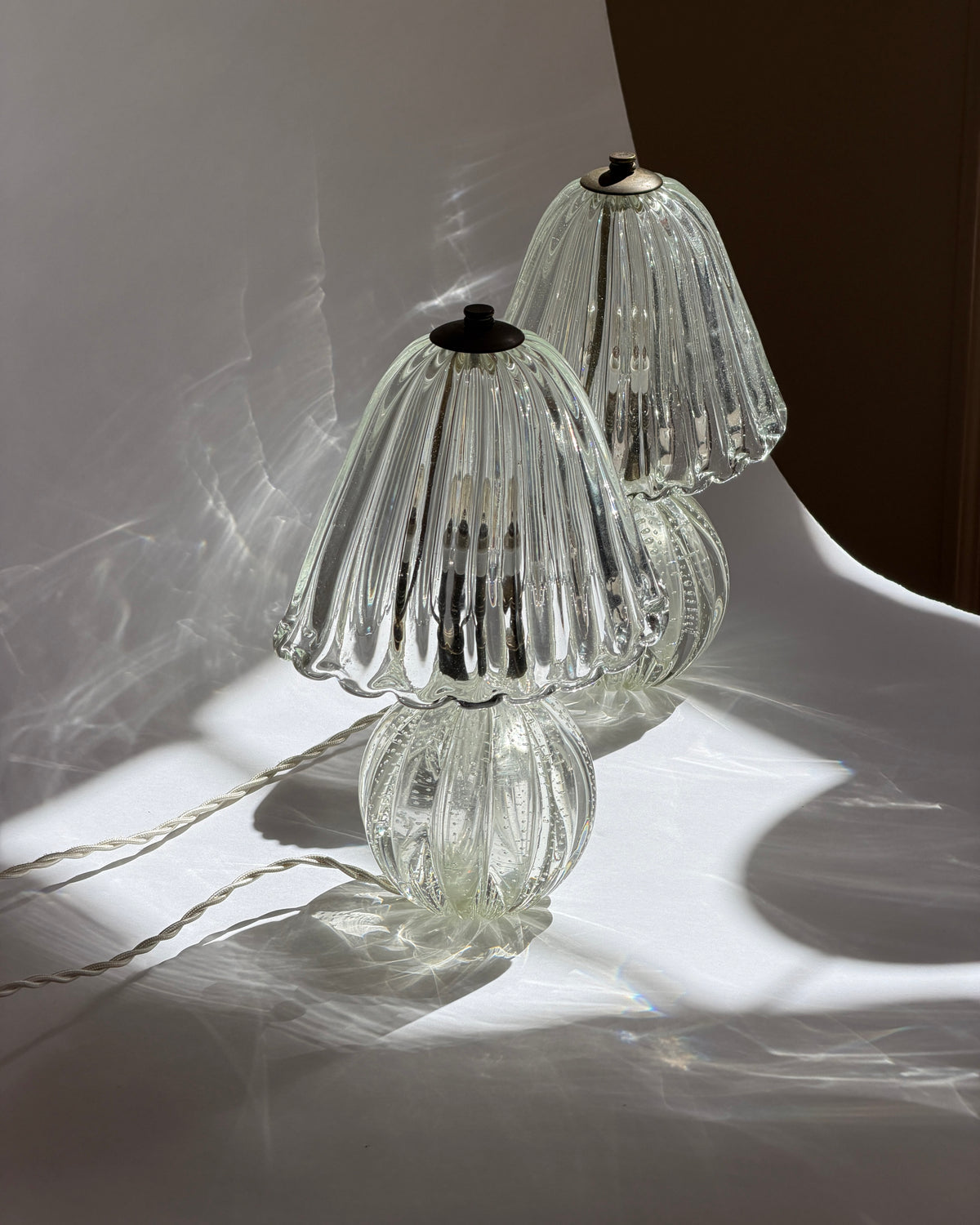 Vintage clear Murano glass table lamp — in context