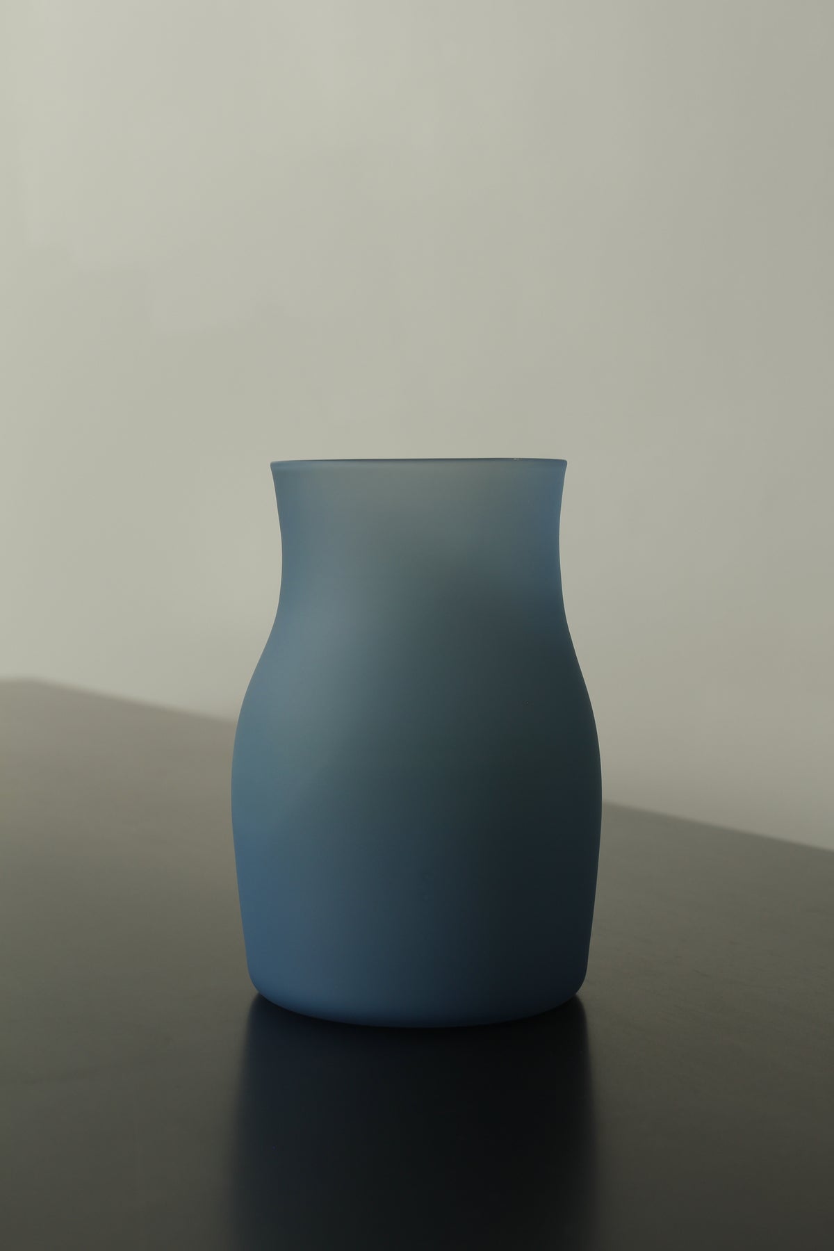 Medium Vase in Ocean by Verre d'Onge | The Oblist