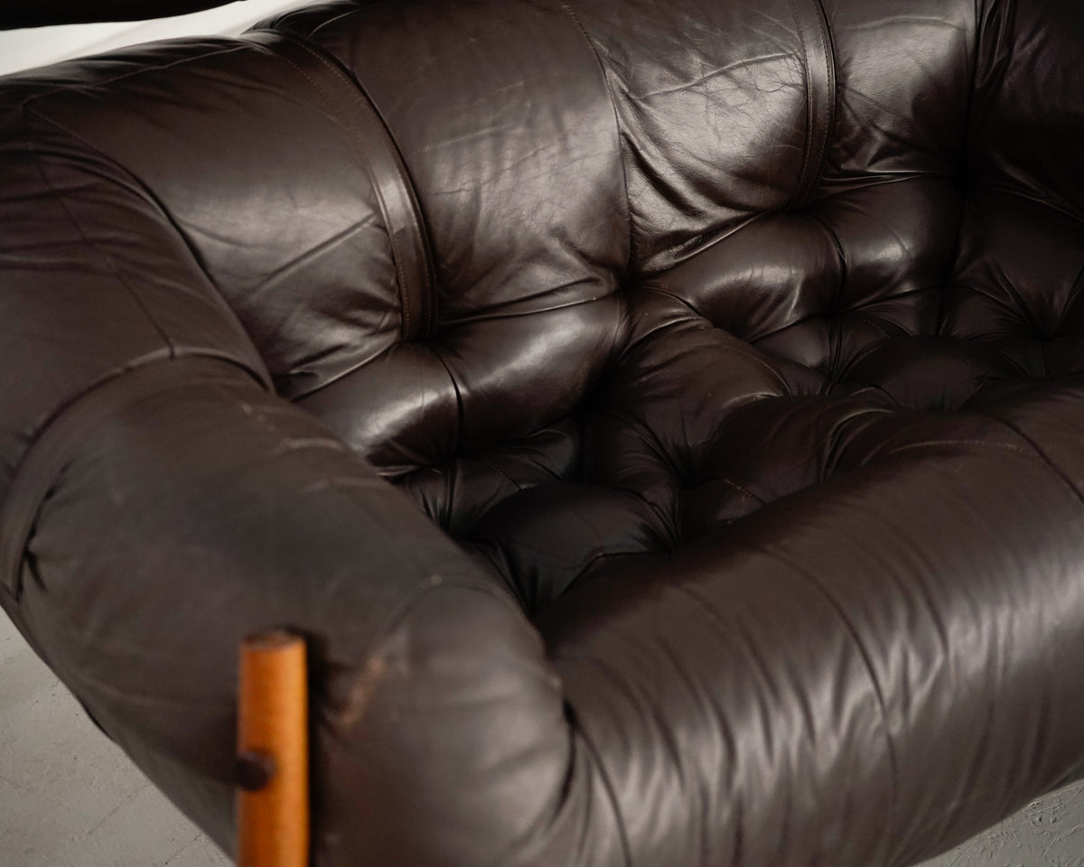 MP-81 2-seater Sofa by Percival Lafer — close-up of dark leather upholstery