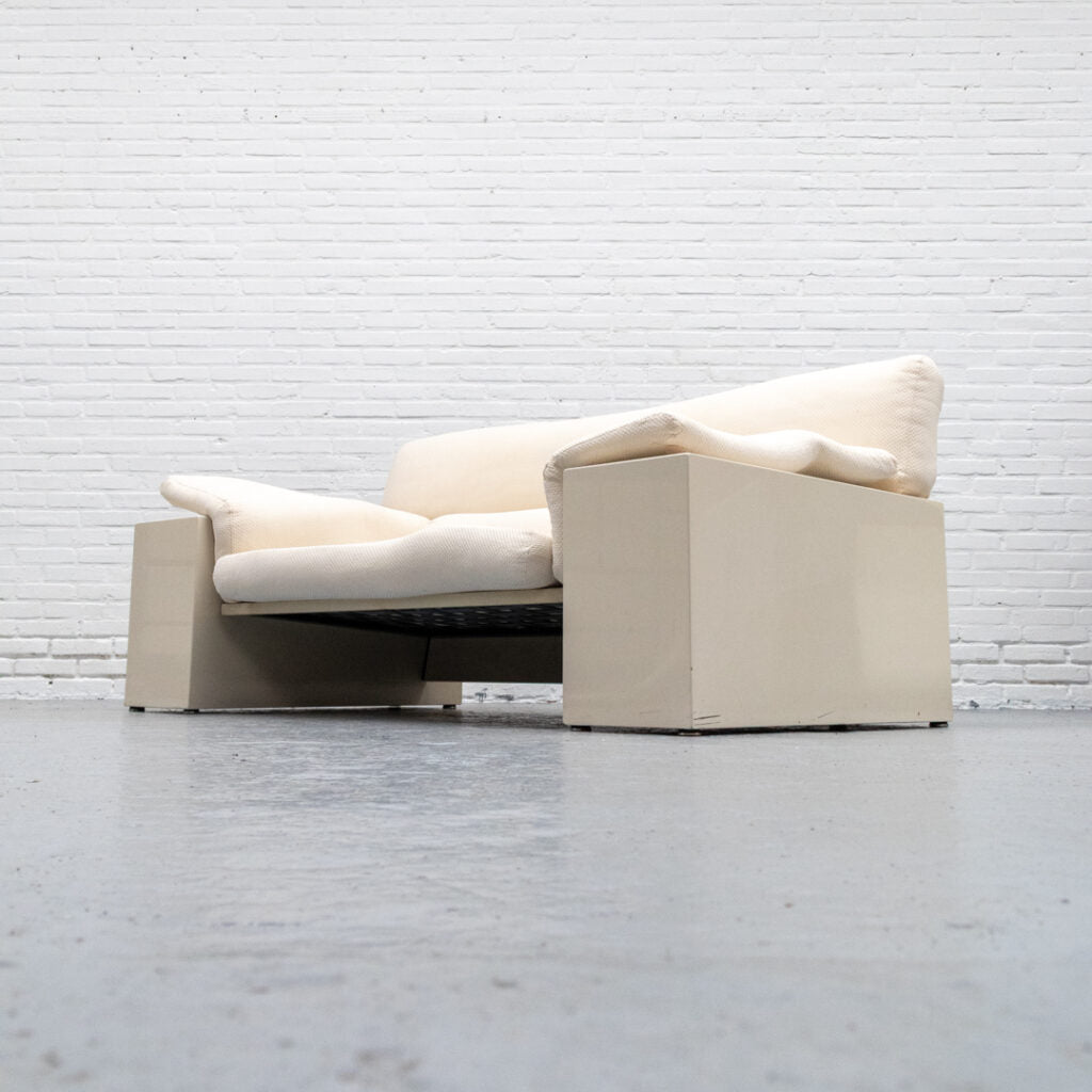 Cini Boeri Brigadier Two-seater Sofa Knoll — side angle