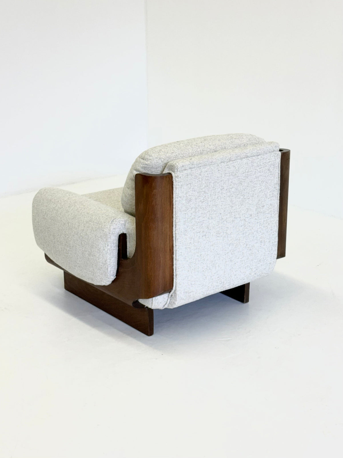 Italian Brutalist - mid century armchair — view 11