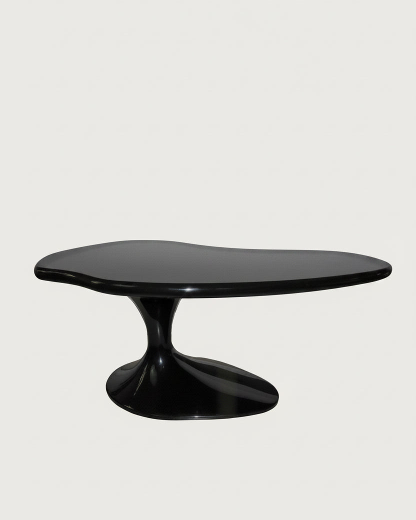 Piano Desk in Lacqued Wood by Panorammma | The Oblist — black lacquer finish