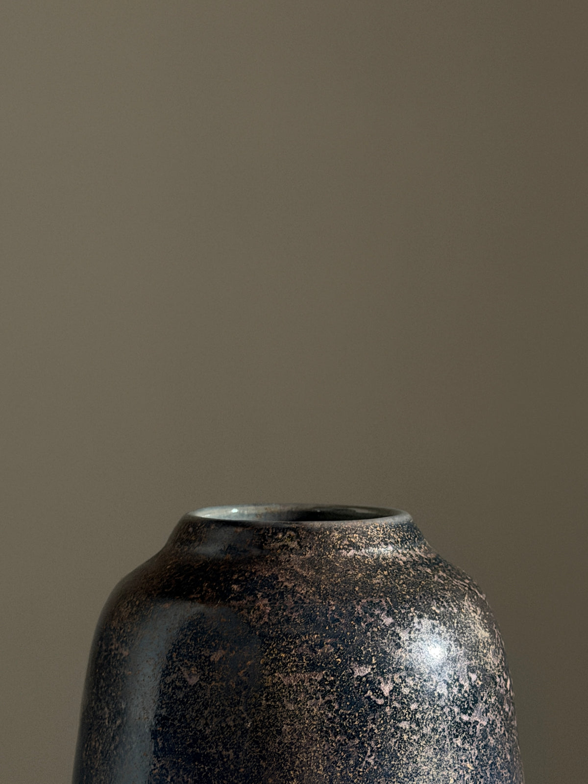 Small porcelain vase by Matthieu Liévois, France, circa 2000 — side angle