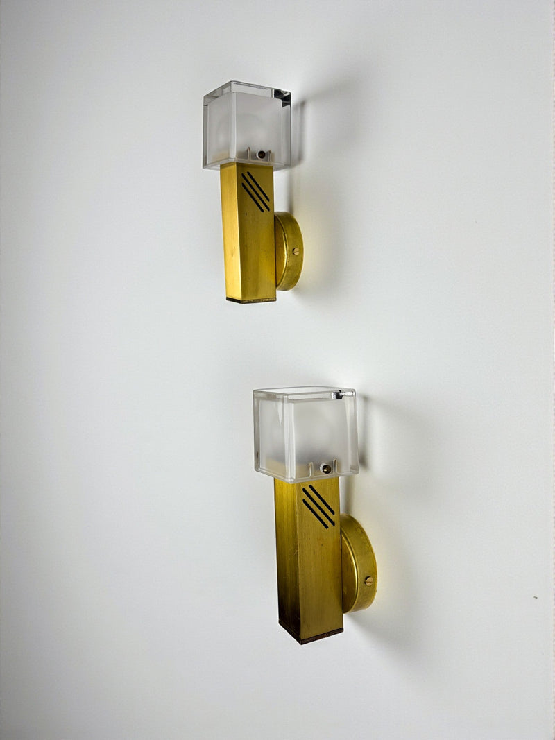 Pair of Cubic Murano Glass Wall Lights by Gaetano Sciolari, Italy 1970s by Malamar Studio | The Oblist