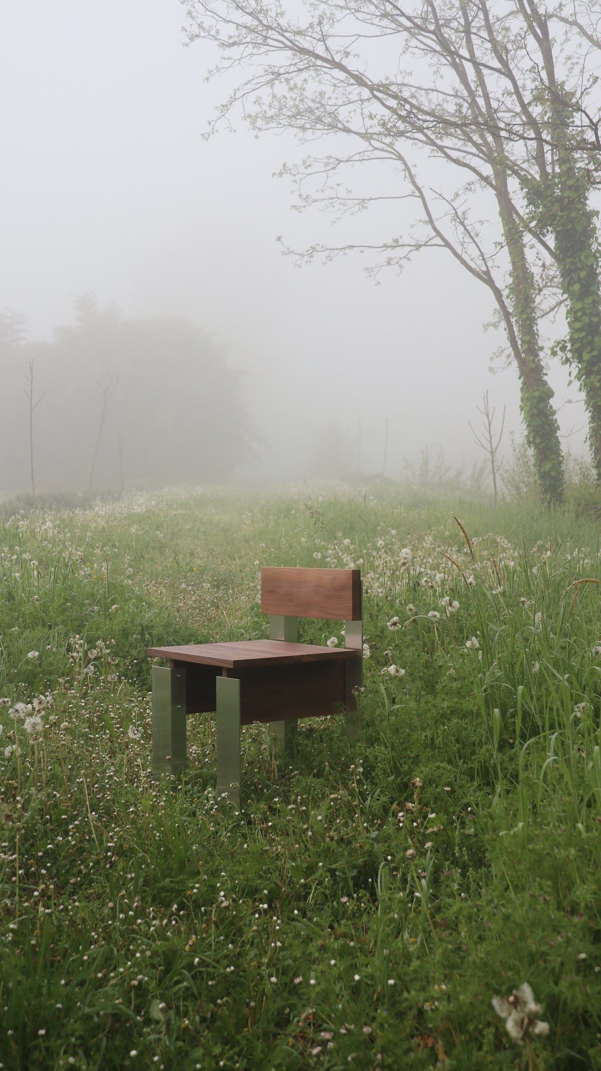 Defender Chair — lifestyle setting
