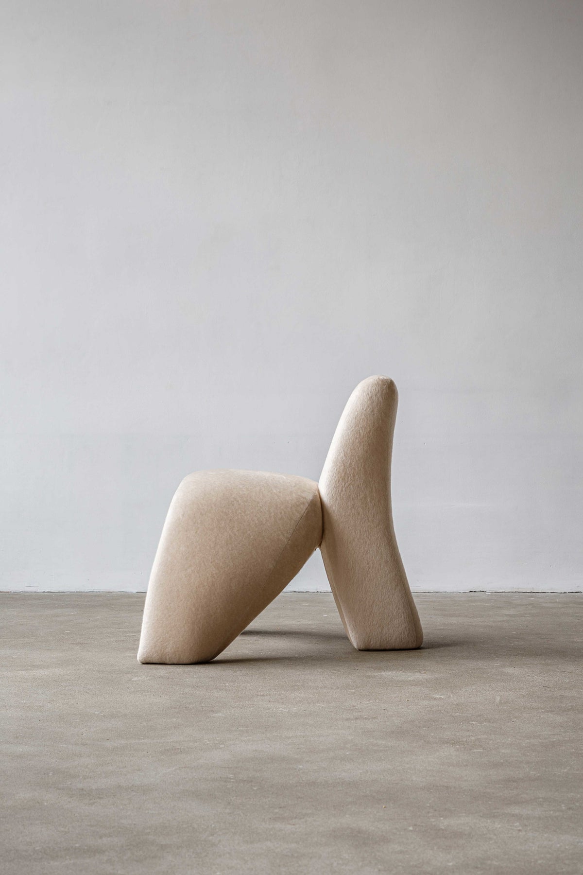 Sokil armchair — lifestyle setting