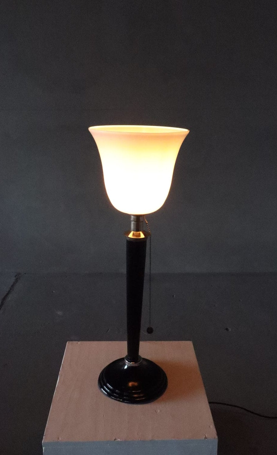 Art Deco ‘Lampe Mazda’ Table Lamp – France, 1920-1930 — detail view