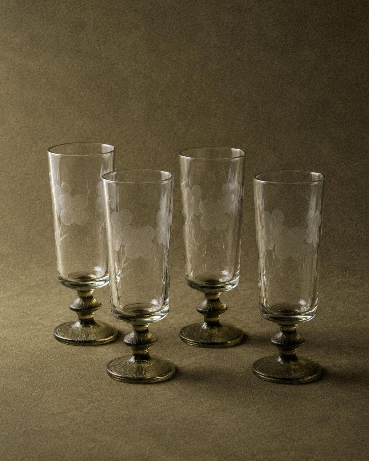 Vintage 1970s Champagne Glasses Set of 4, Olive Green Stems with Etched Floral Clear Glass Bowls, Elegant Barware Tableware, Gift Idea by Bottega Jacobs