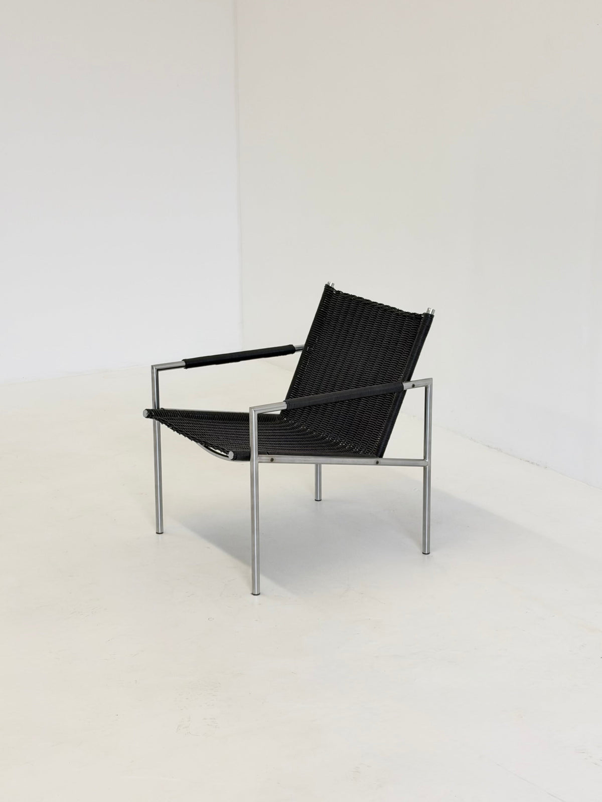 Martin Visser SZ 01 Armchair for Spectrum in Black — view 9