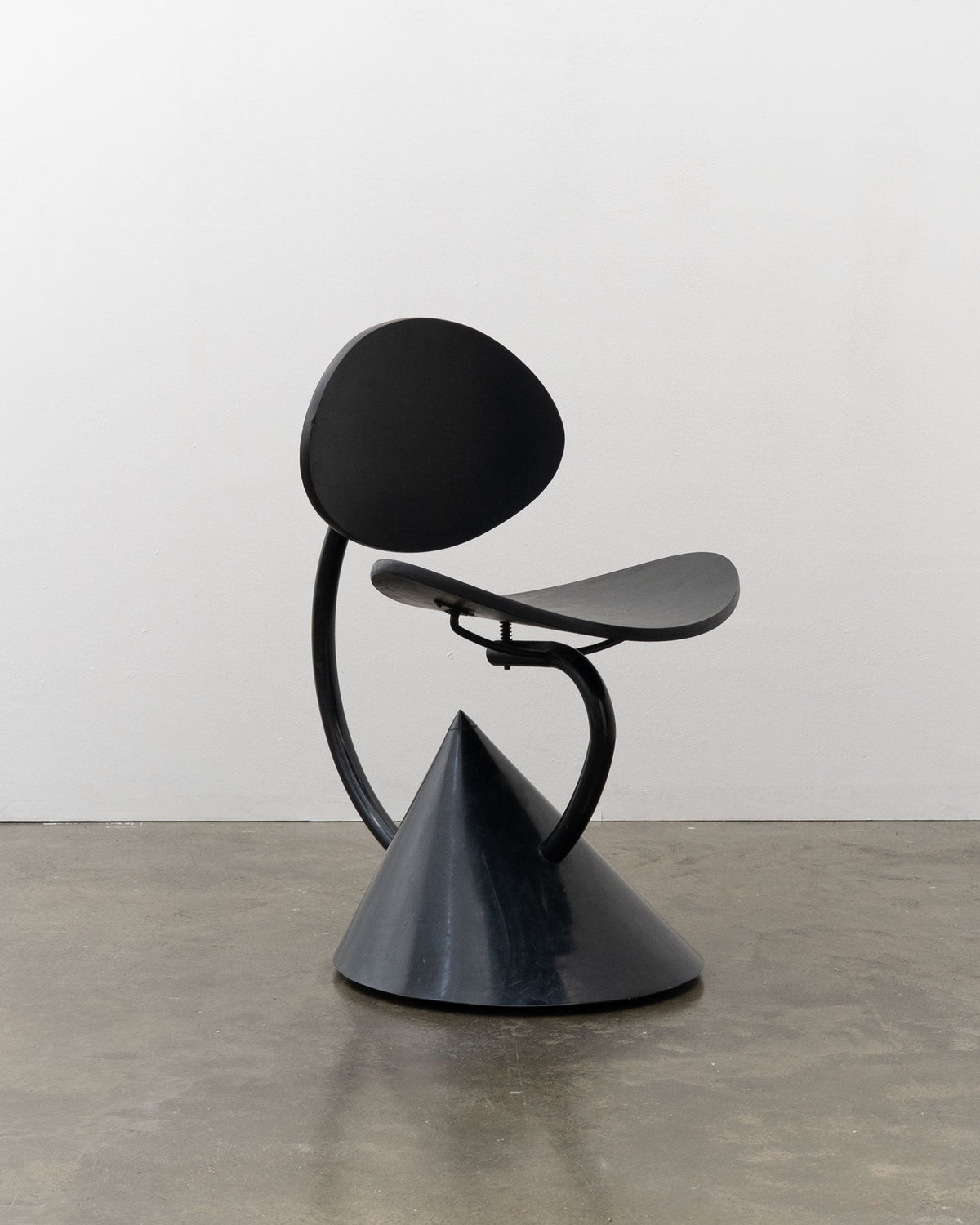 Hotel Zeus Chair by Ron Arad for Zeus, 1992 | The Oblist — black molded plastic design