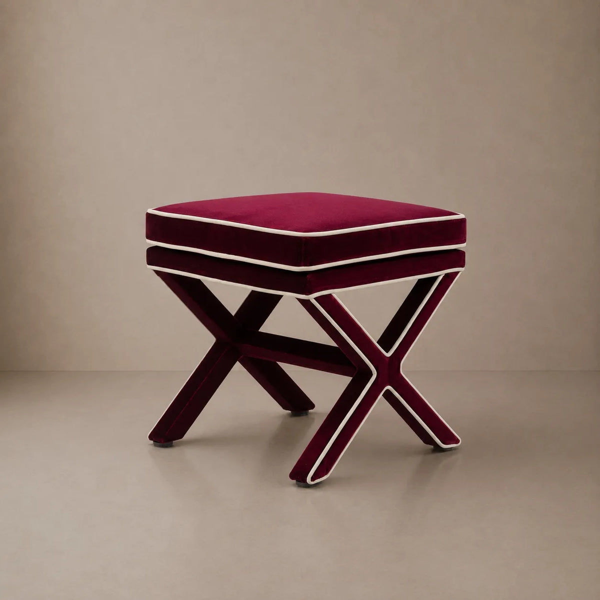 Marcel X Bench - Leo Velvet by Temperley x Romo by RIJD Interior — variant detail