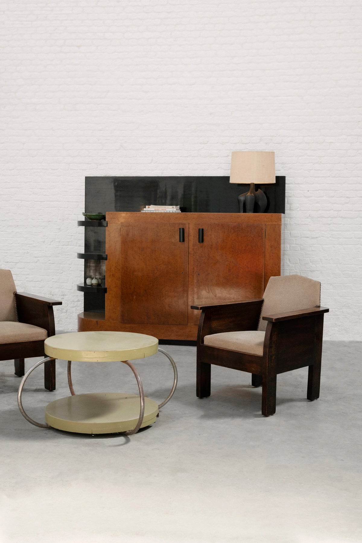 Pair of Hague School Oak Armchairs, Netherlands, 1920s — close-up