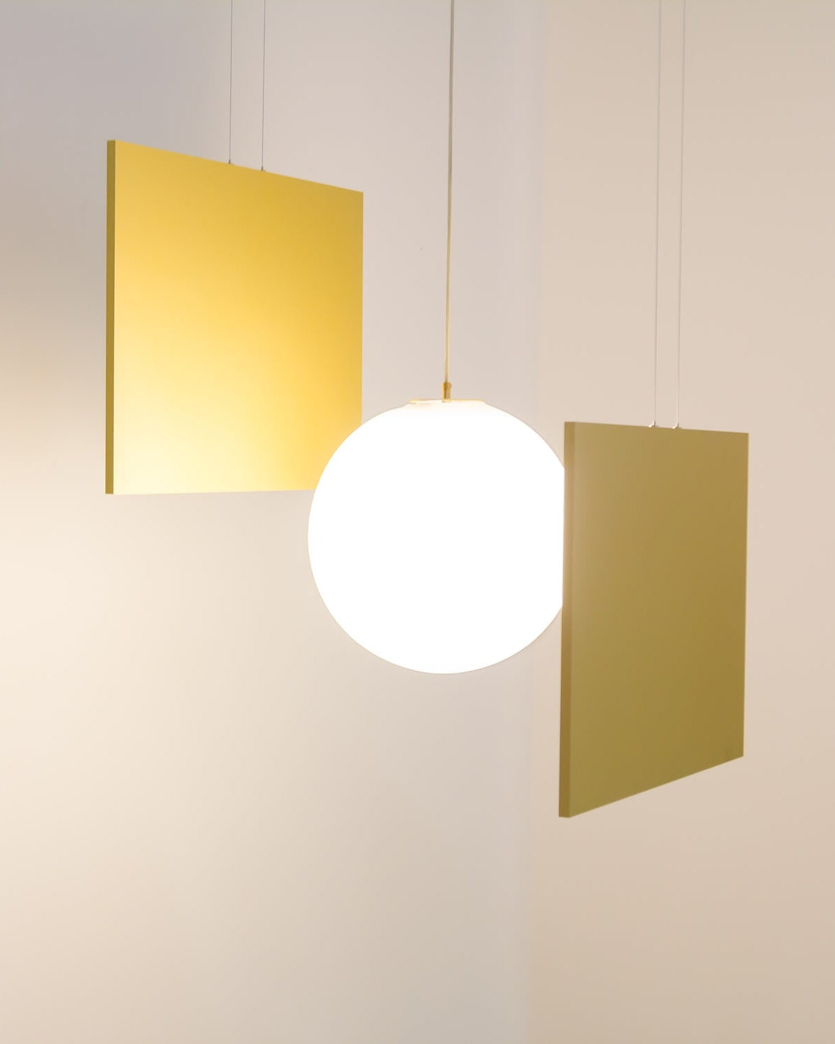 Sunset Sunrise, functional light sculpture in movement by Jesse Visser Designprojects | The Oblist