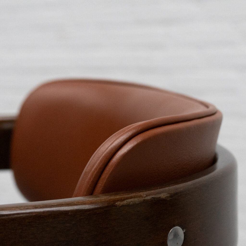 Augusto Savini Pozzi Pamplona Chair — alternate view