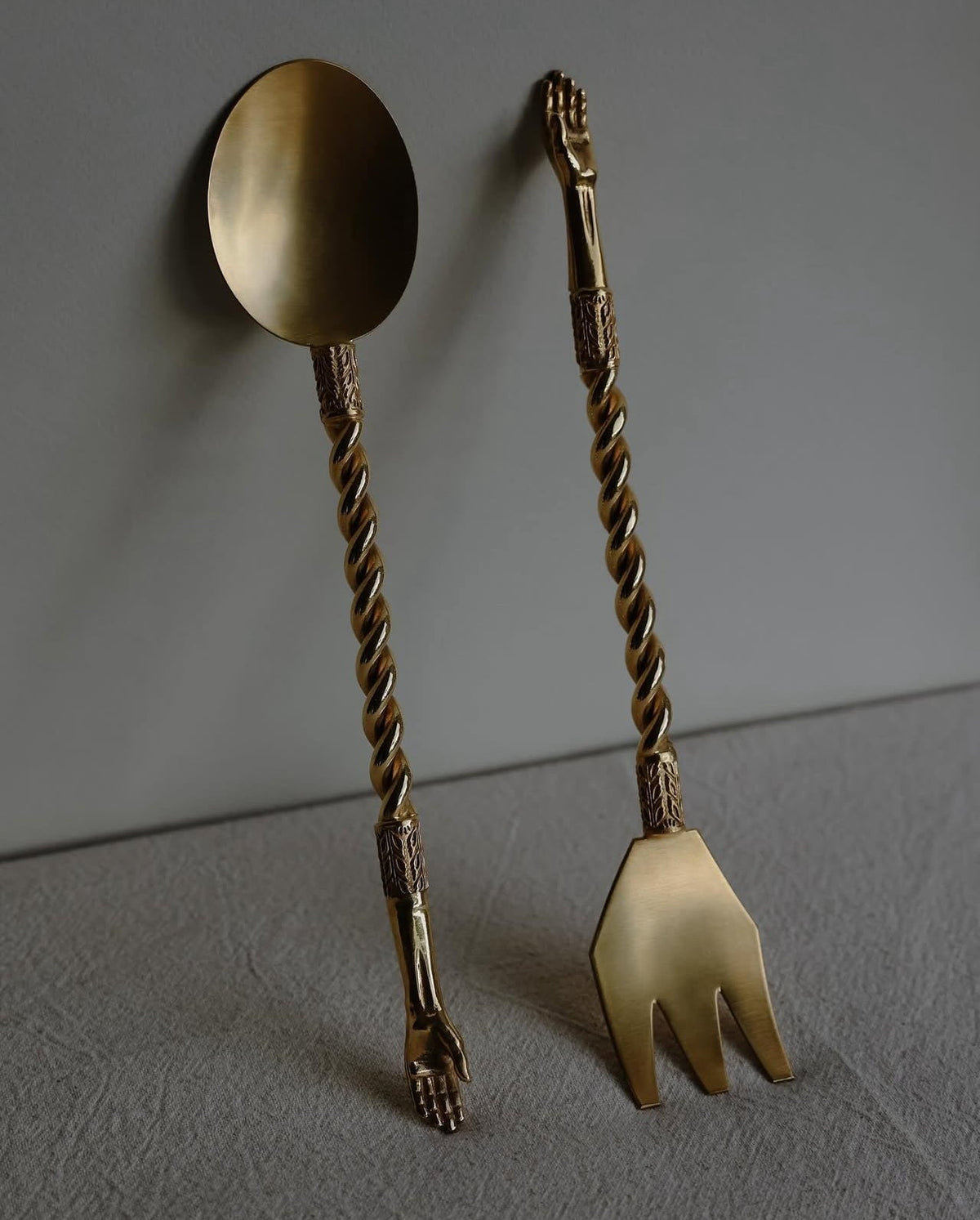 Hand Server Set by Natalia Criado | The Oblist