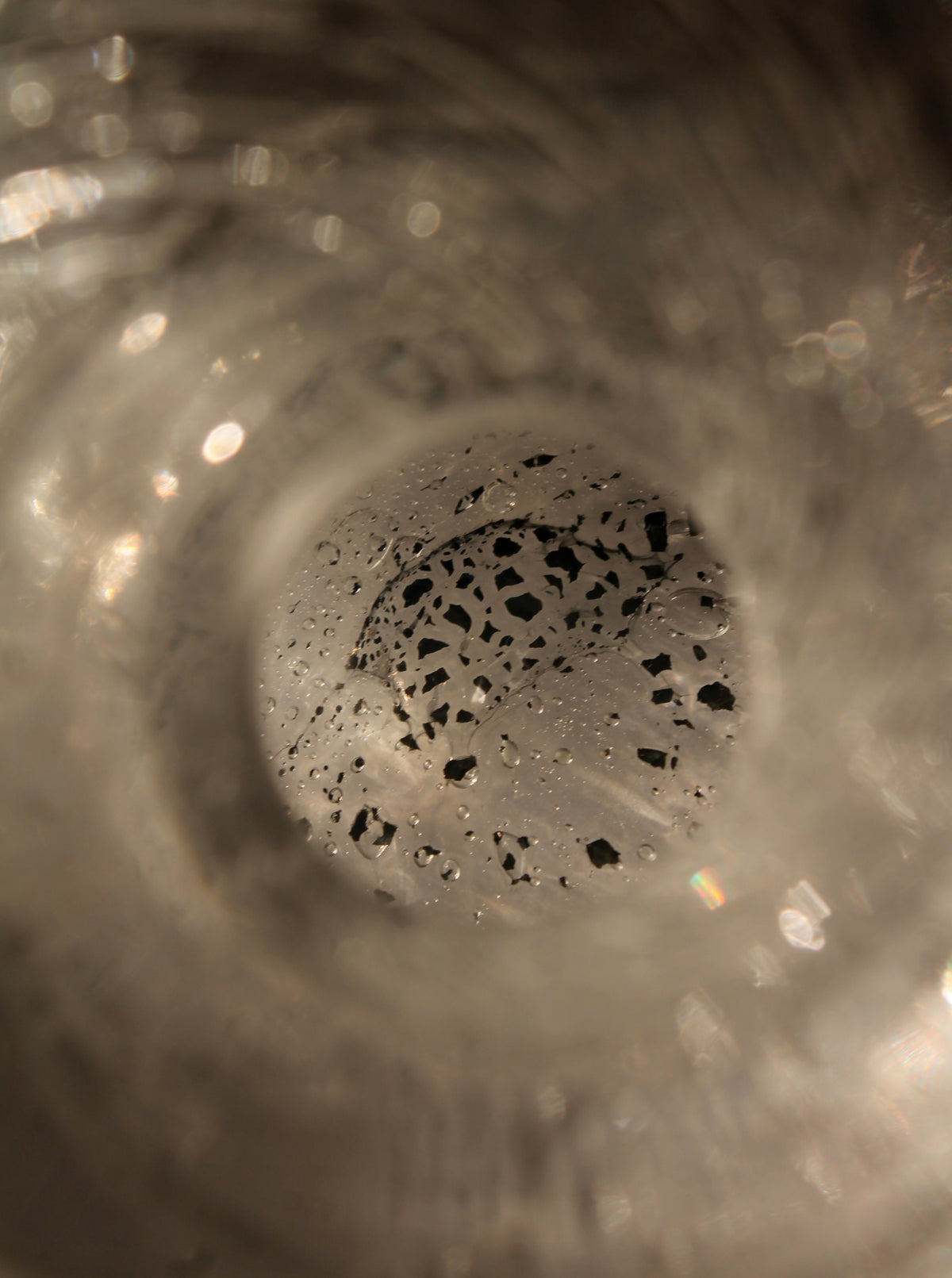 Erik Höglund bubbled glass vase drain detail view Swedish design