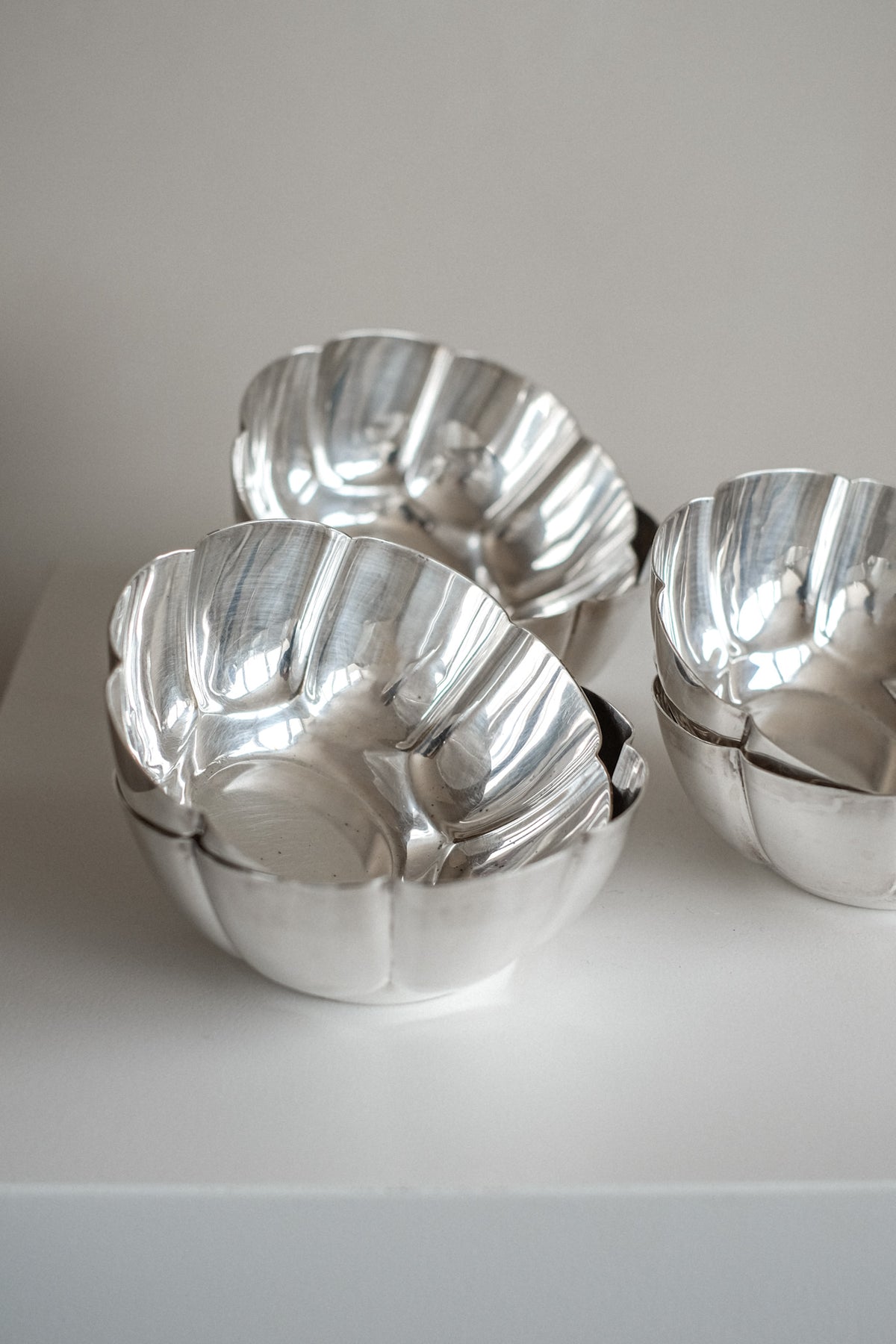Set of 6 Silver-Plated Bowls 1960s — close-up of polished silver surface