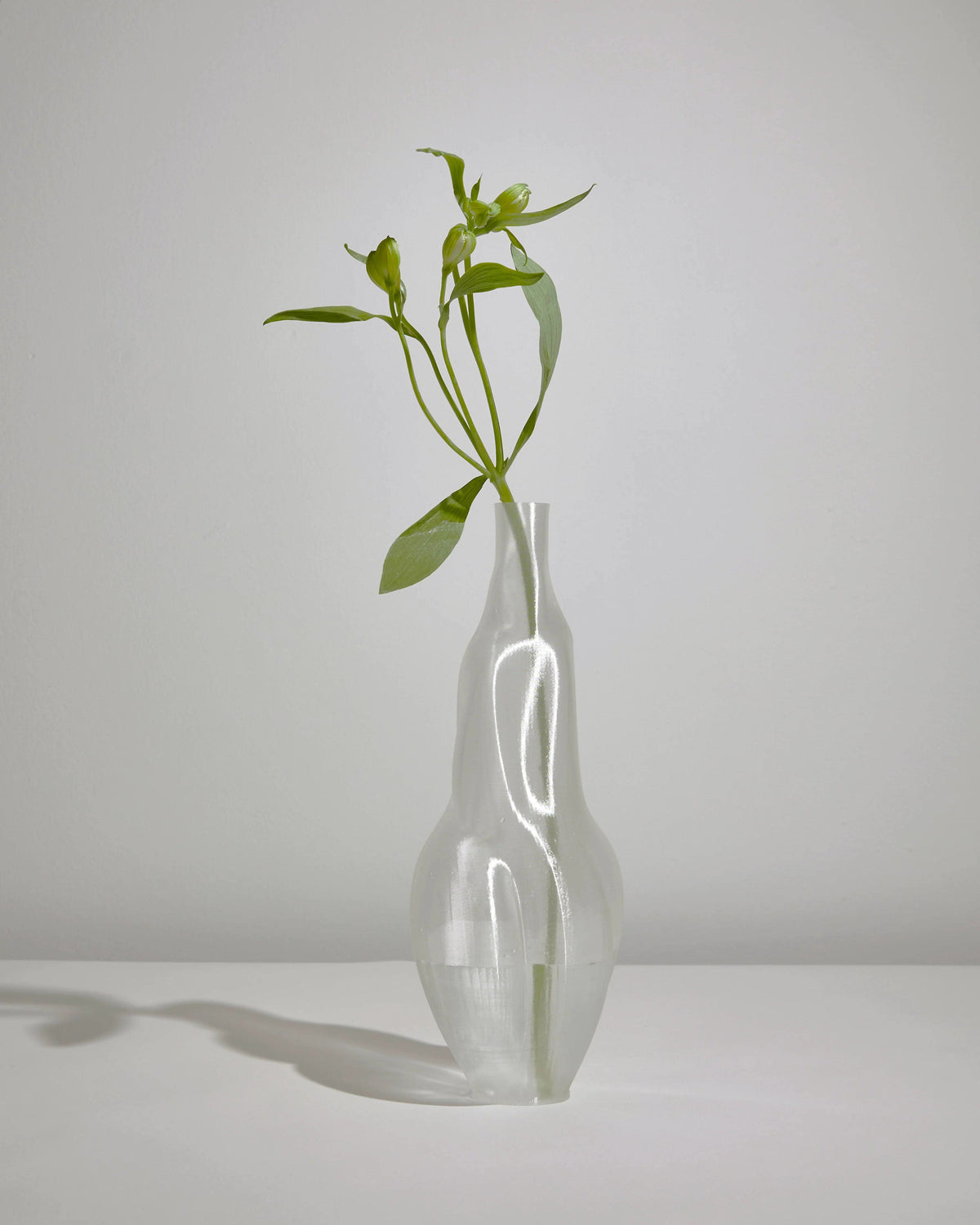 Éson Vessel by Argot Studio | The Oblist — glass, modern design