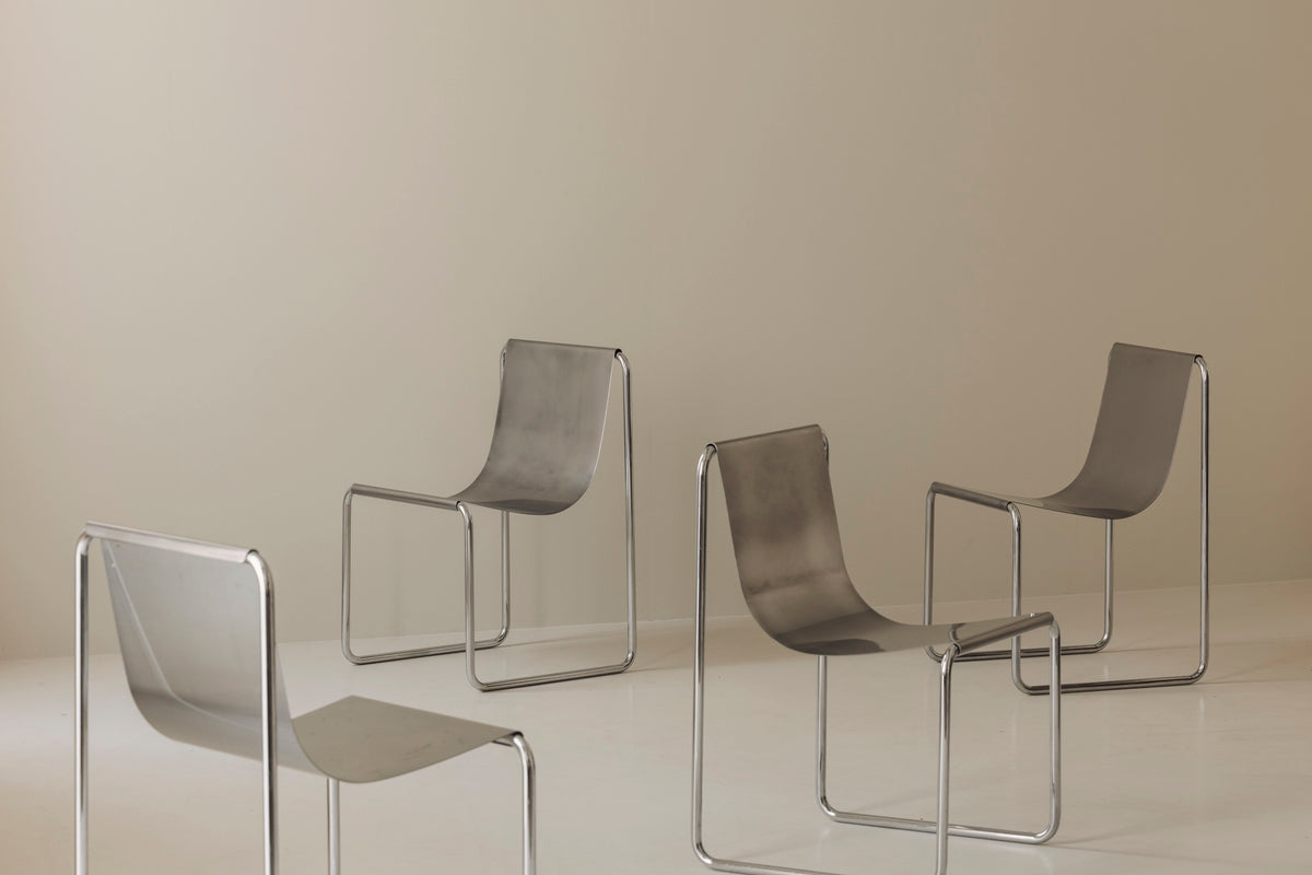 Very rare set of four dining chairs by Patrick Gingembre, France 1960s — detail view
