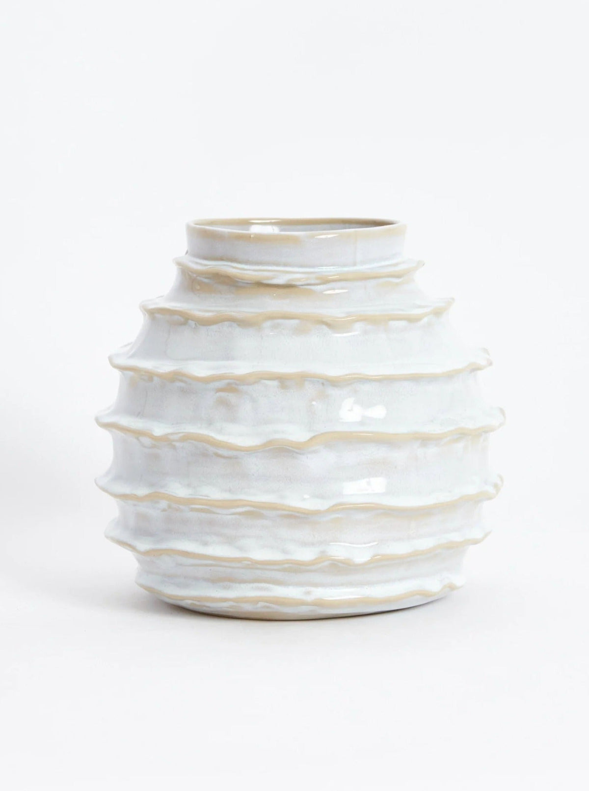 Holiday Vase in Shiny White — detail view