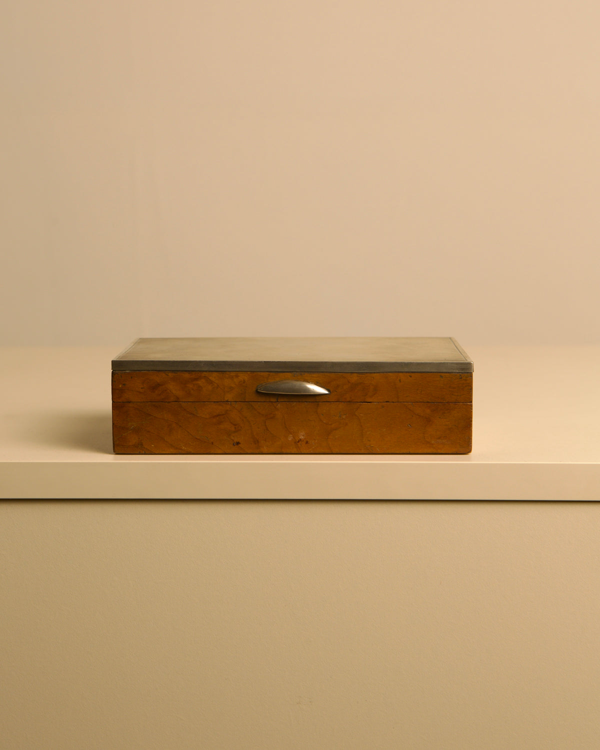 Italian wood and silver-lidded box, 1950s — detail view