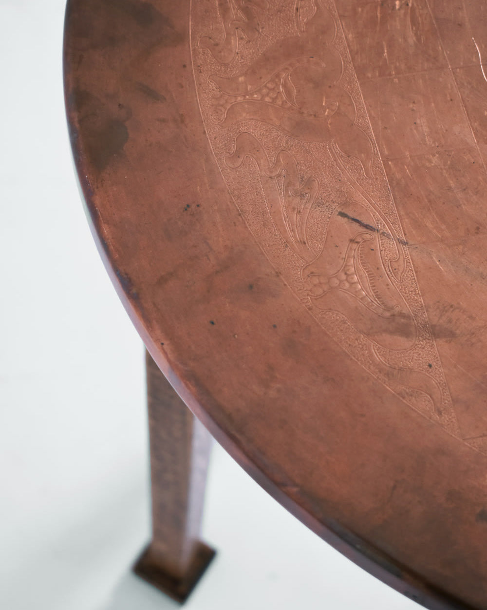 Viennese secession pedestal table, 1910s — close-up of engraved copper surface