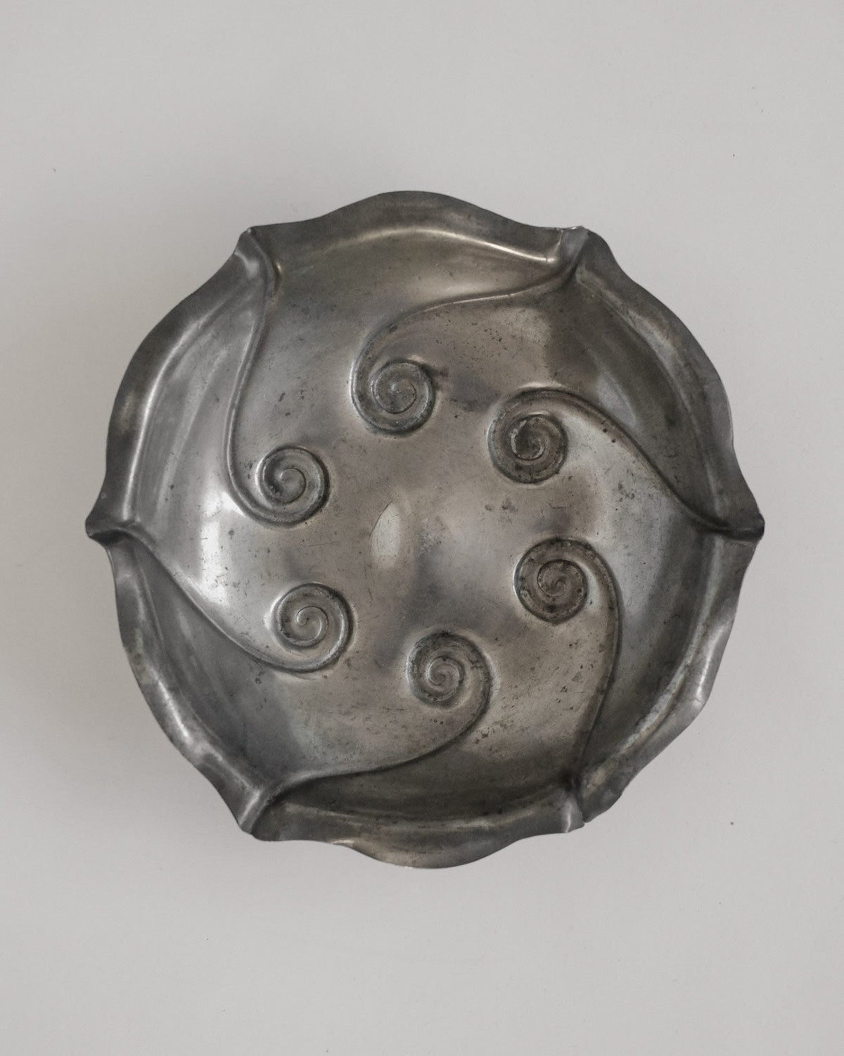 Elegant Art Nouveau Dutch Pewter Bowl by septembre studios | The Oblist