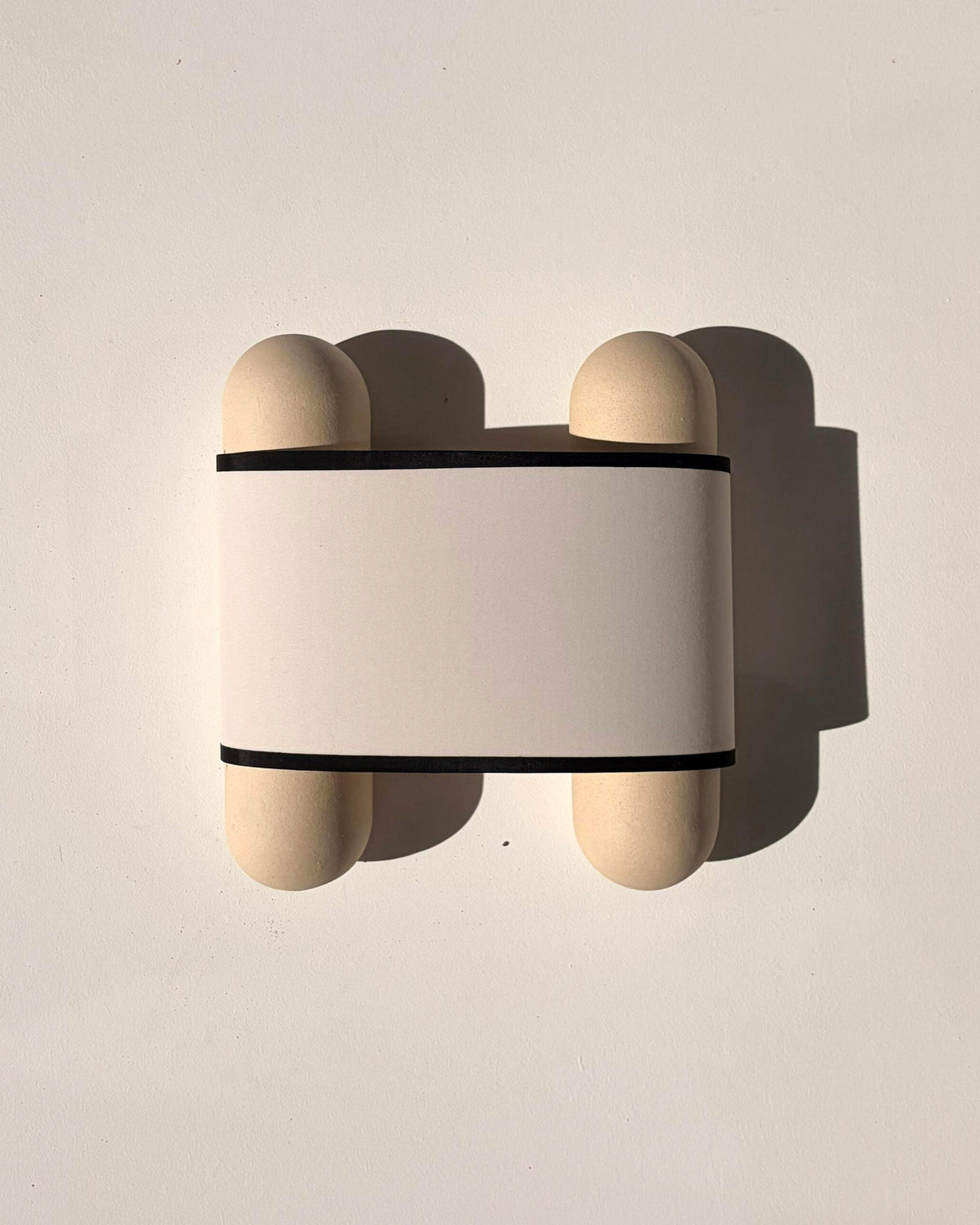 Wall light PERGAMINO by Lisa Allegra | The Oblist