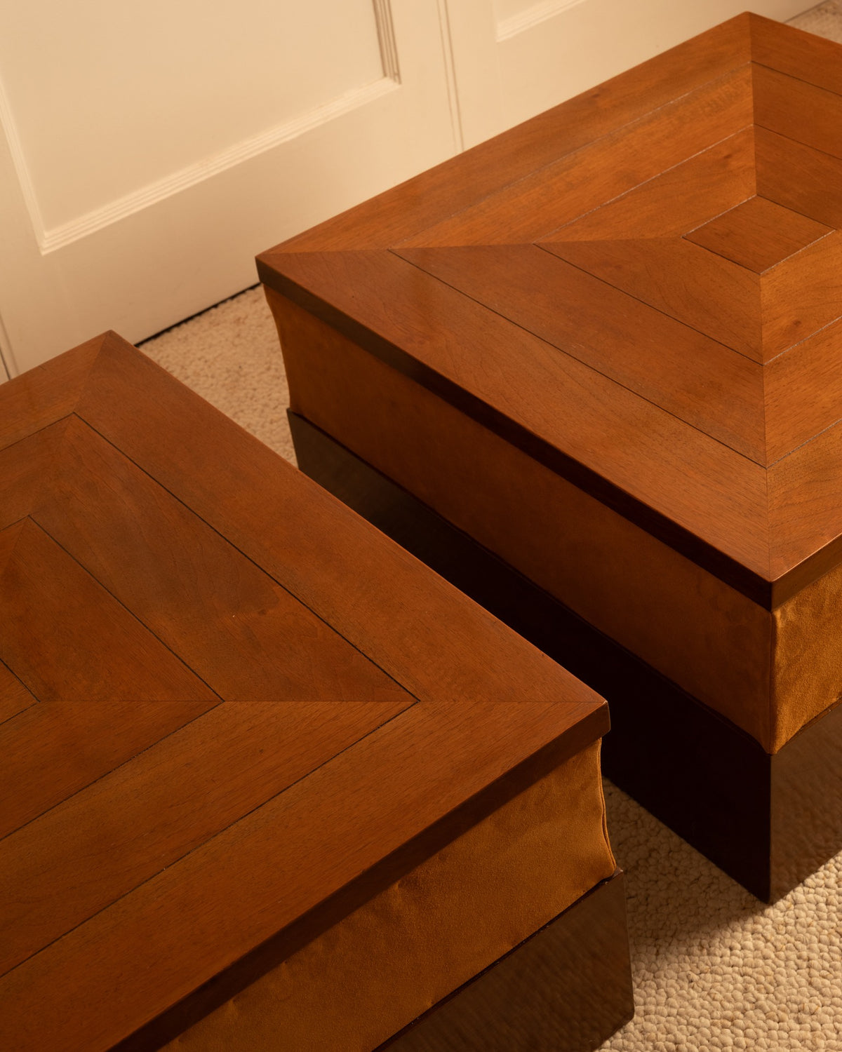 Paolo Buffa walnut coffee tables with parquet tops, corner detail