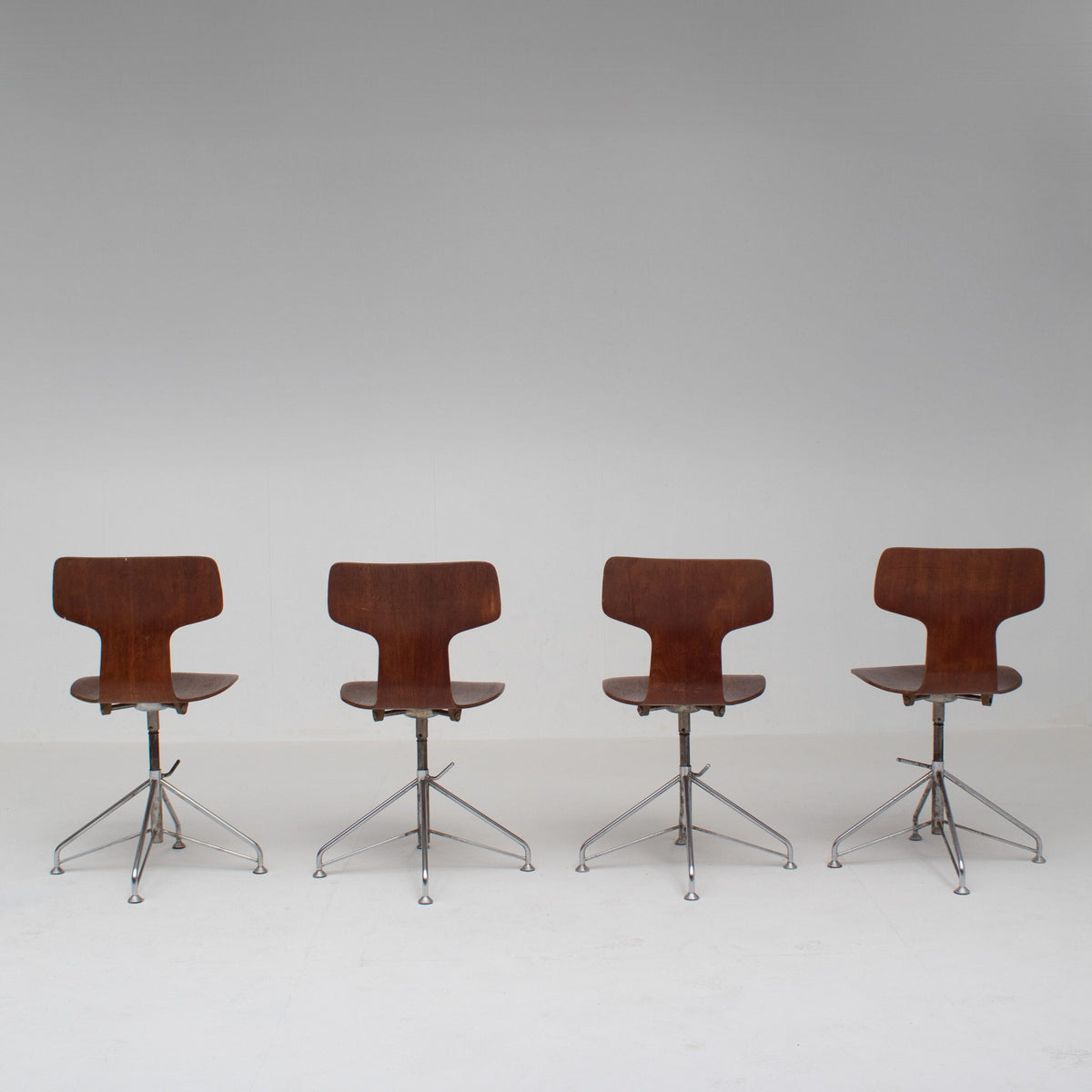 Set of 4 Arne Jacobsen Chairs — alternate view