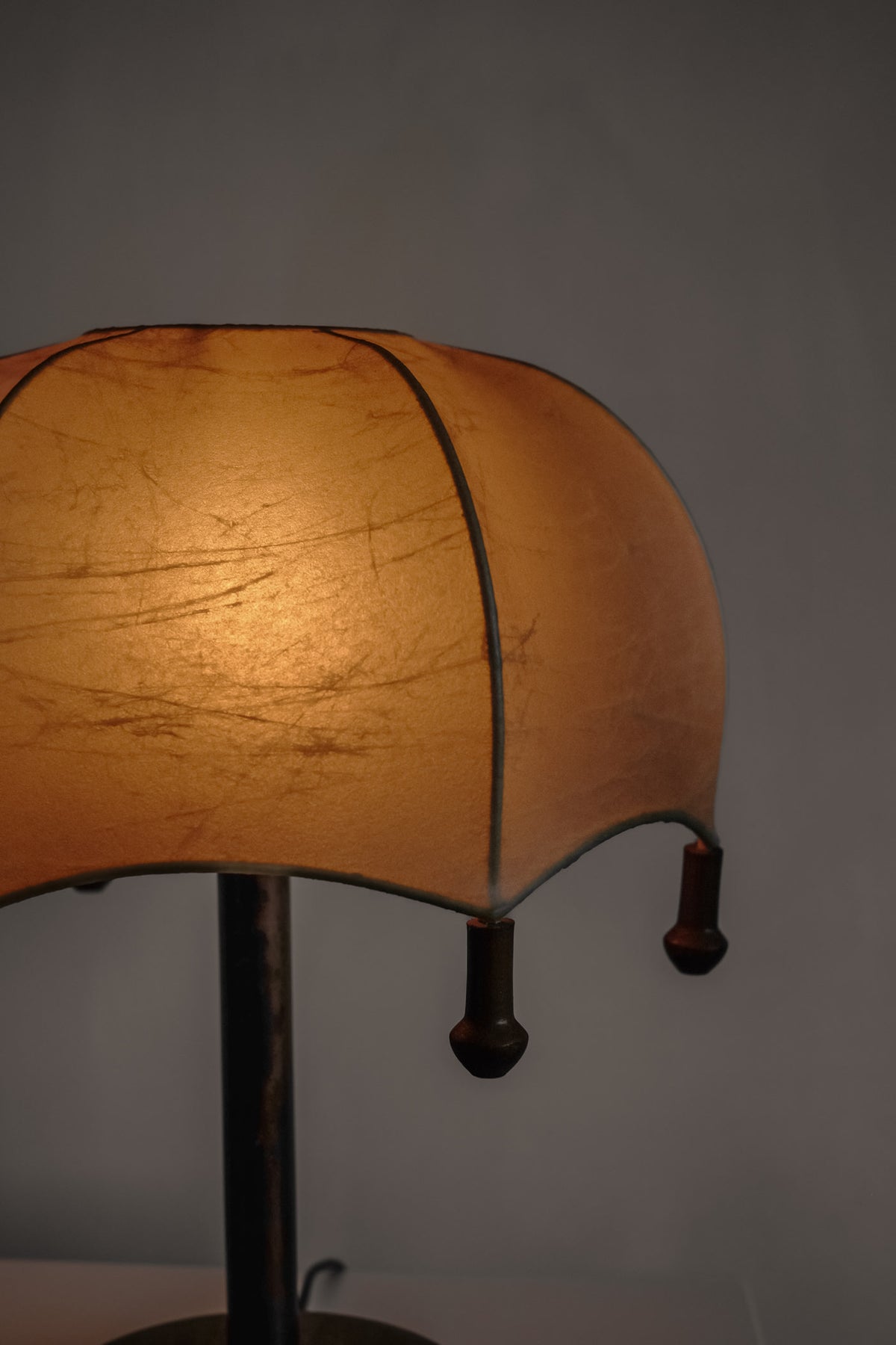 Cocoon Umbrella Tablelamp  — lifestyle setting