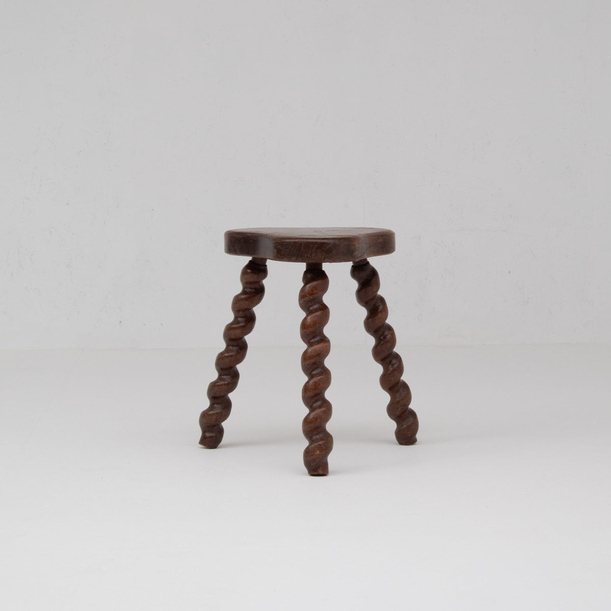Set of 4 Primitive Oak Stools with Spiral Legs — alternate view