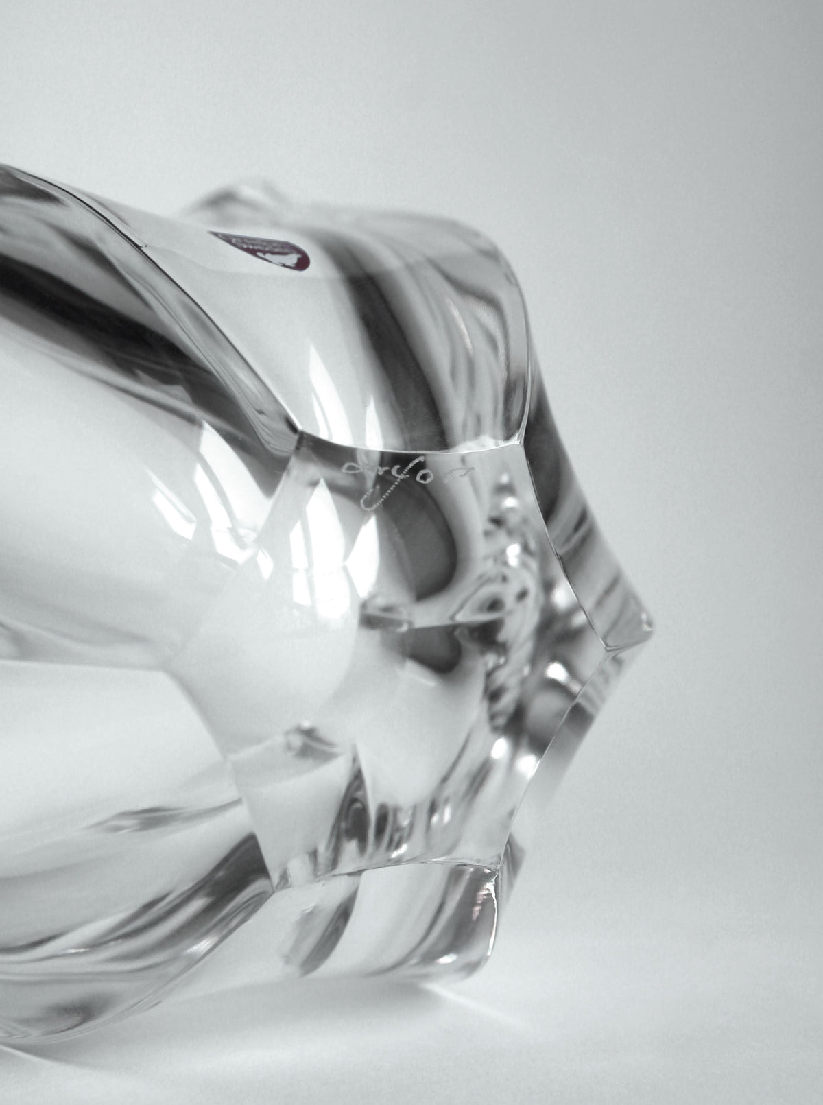 Clear crystal bowl sculptural curved form detail Belle design