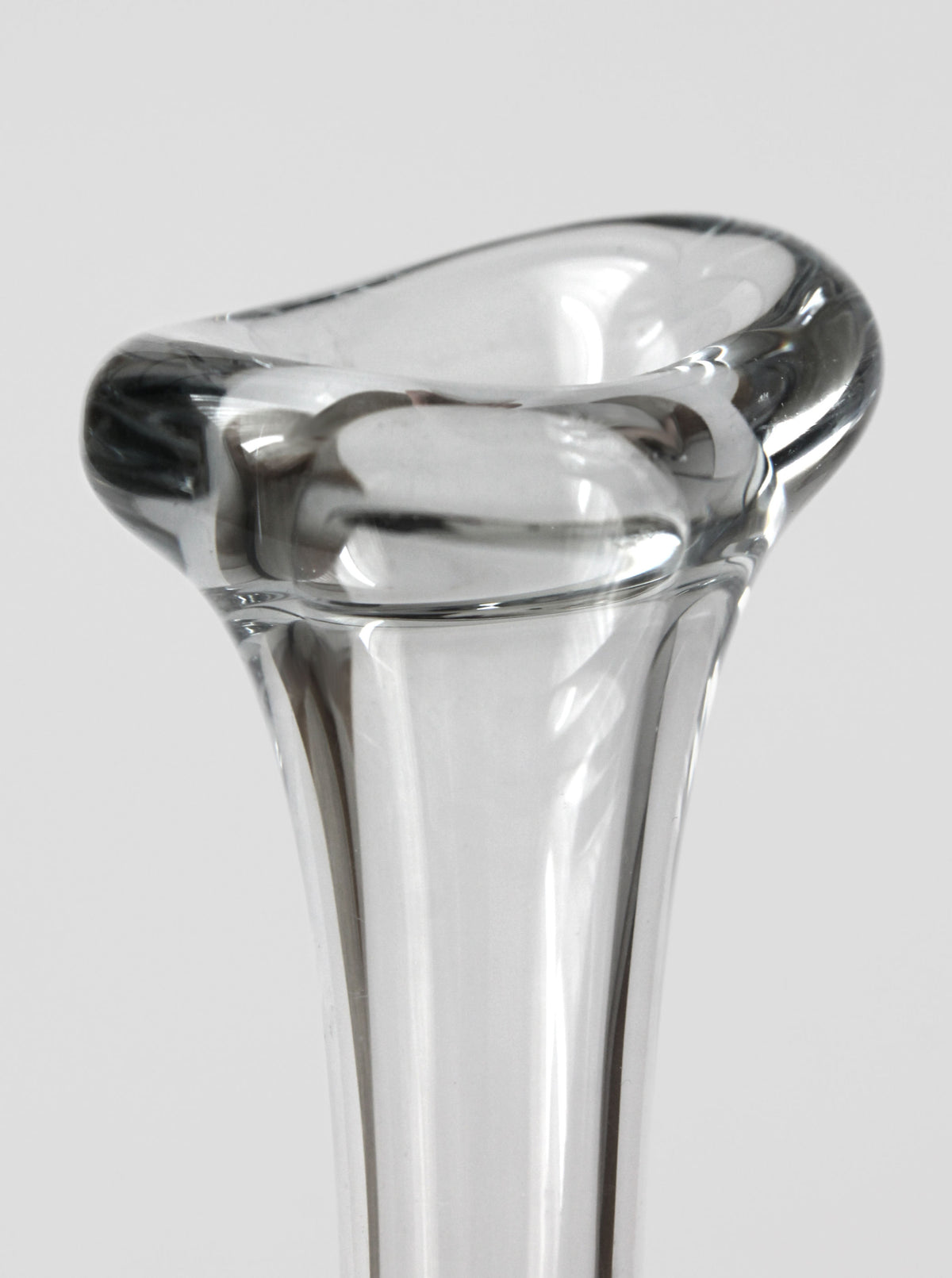 Close-up detail of vintage 60s glass solifleur vase flared rim