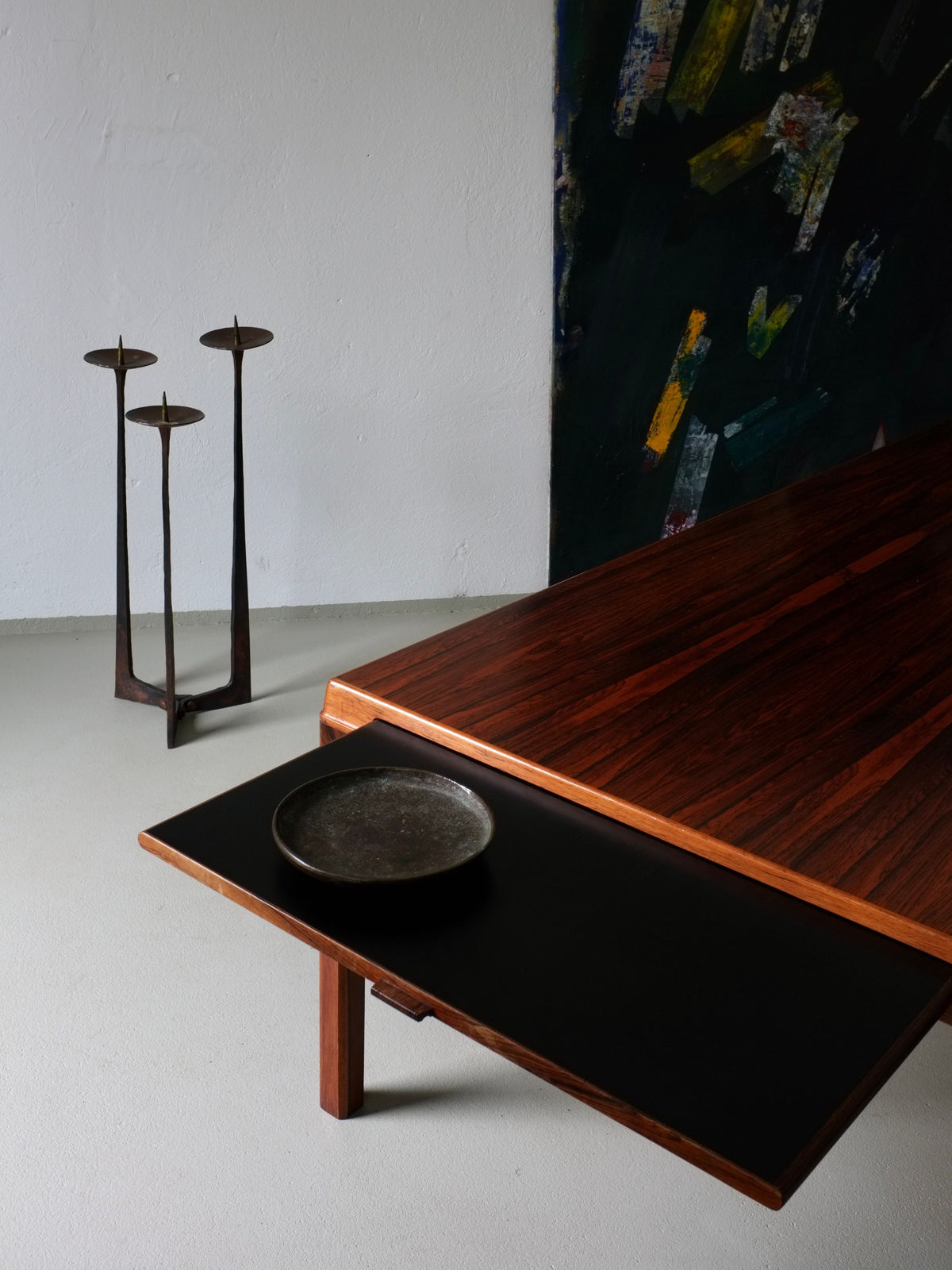 Johannes Andersen rosewood coffee table with ceramic bowl detail