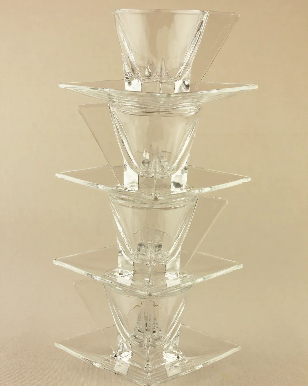  Beautifully designed crystal espresso cups for serving rich, aromatic espresso